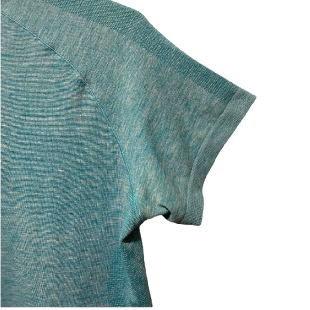 Nike Dri-Fit Short Sleeve Shirt - Picture 2 of 9